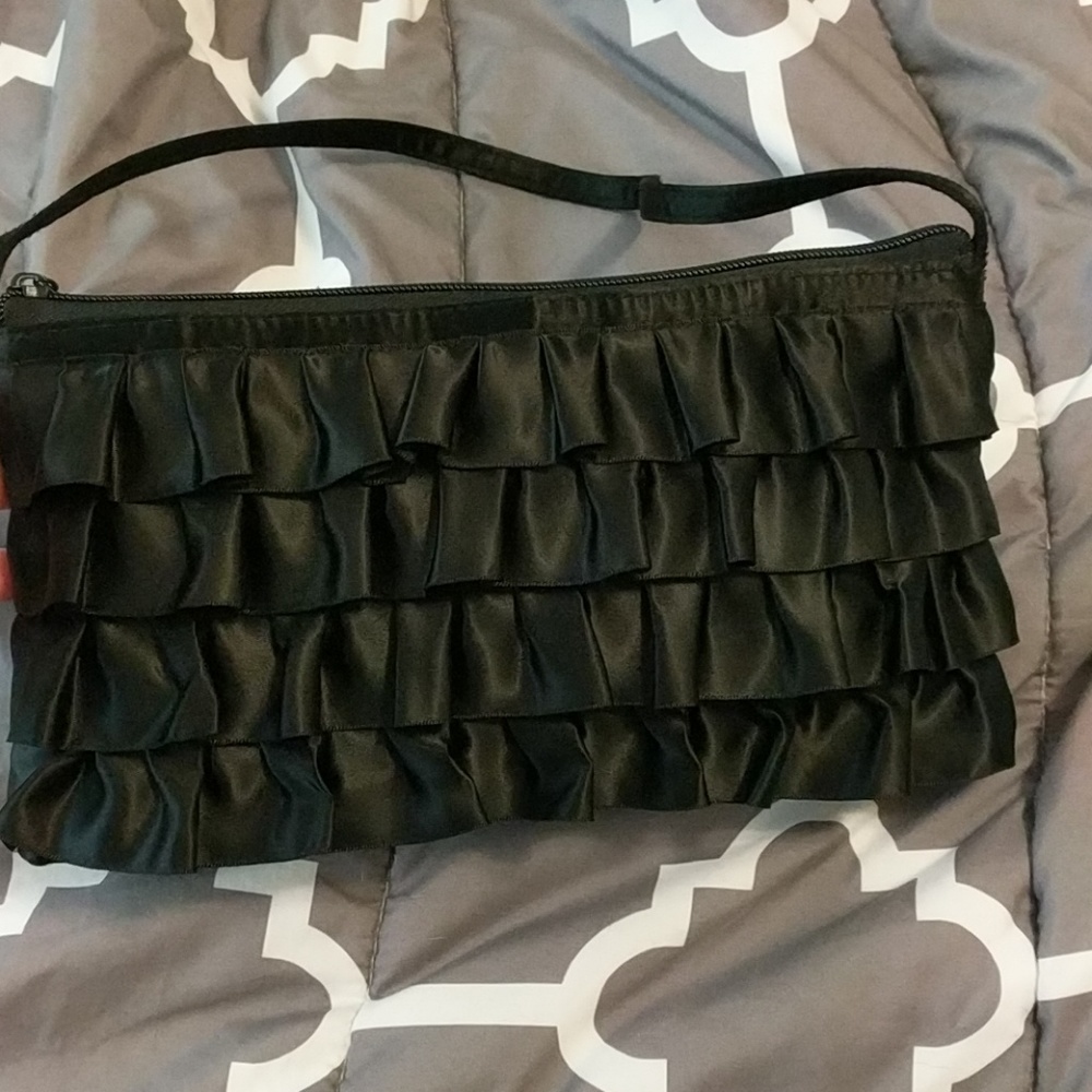 NWOT Black Ruffel Purse - Picture 2 of 8